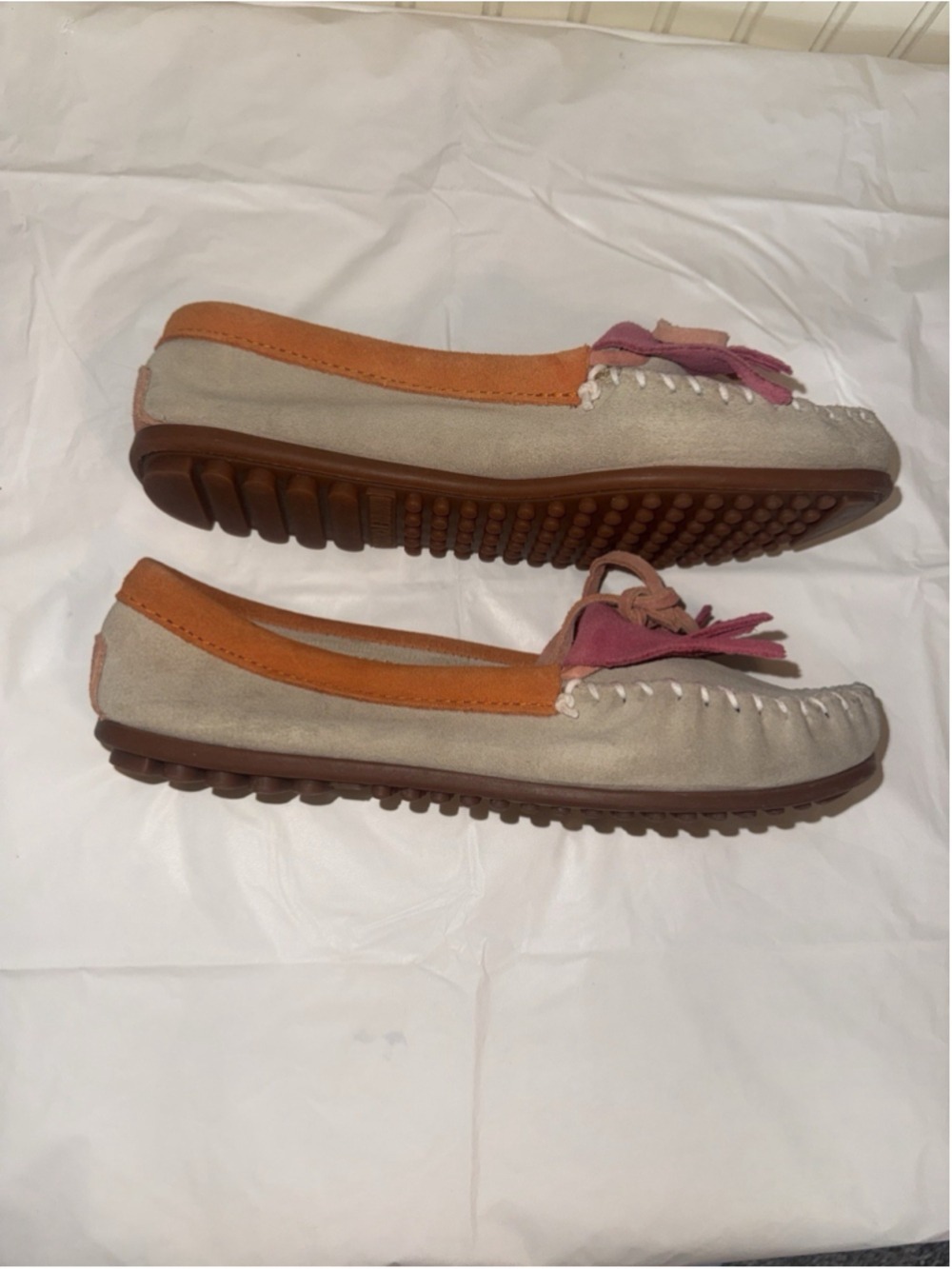 Minnetonka Kilty Moccasins Suede color block Size 8 Slip on Boho Comfy - Picture 10 of 12